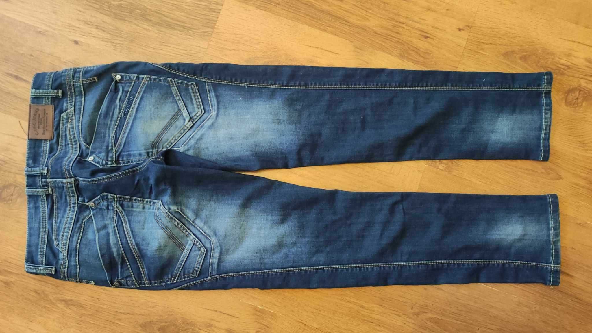 Spodnie męskie /chłopięce jeansowe
