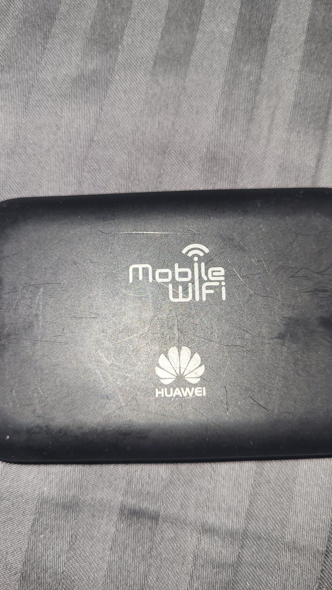 Мобильный роутер 4 g Е5574s