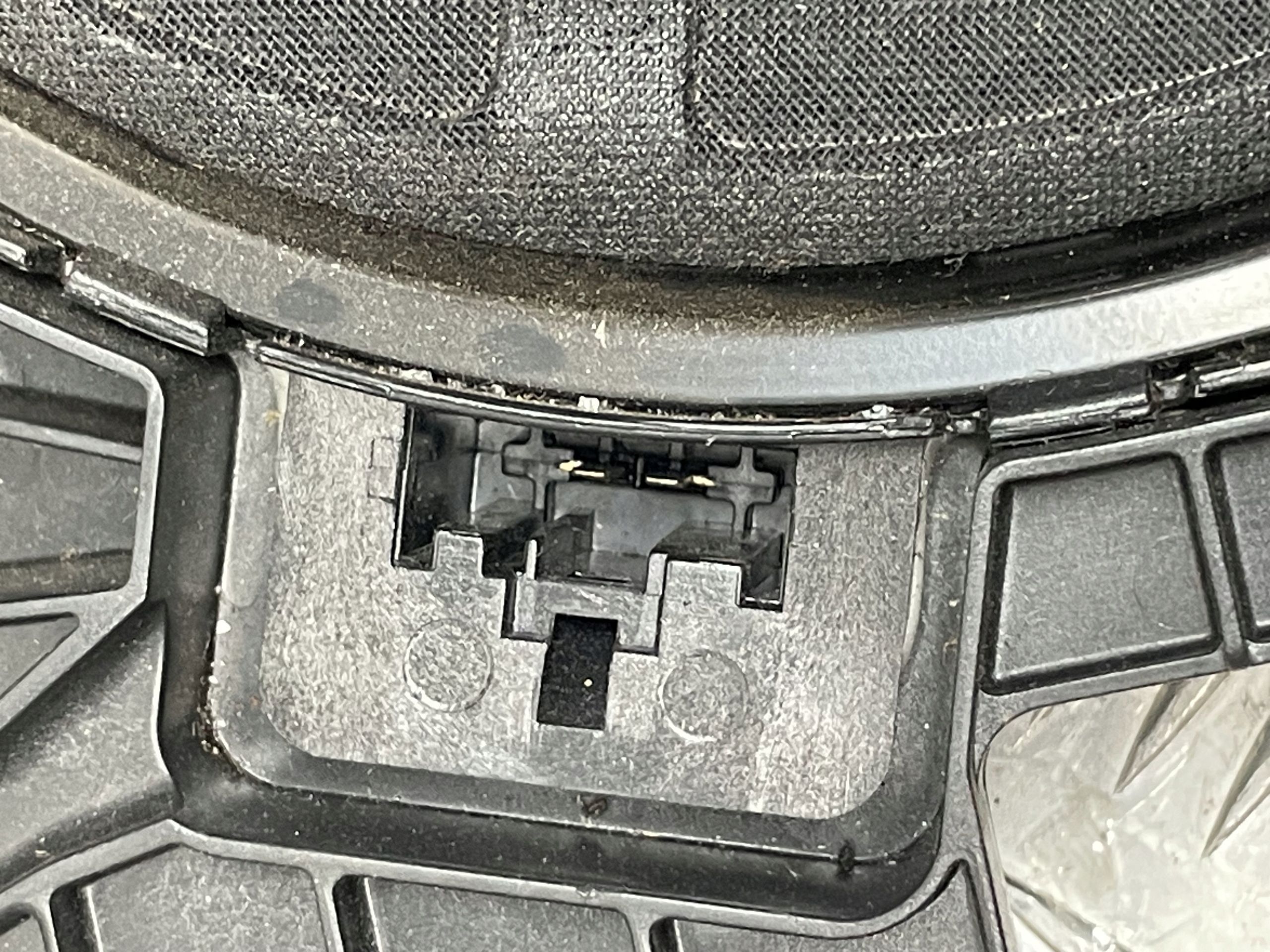 BMW F10 F11 F13 F18 głośnik Niskotonowy Subwoofer Prawy