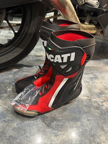 Buty motocyklowe