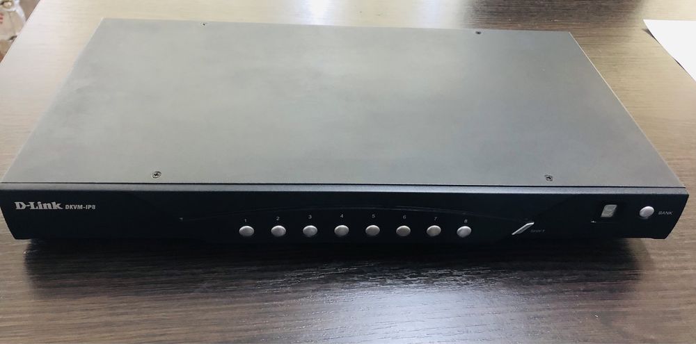 Коммутатор (переключатель) KVM D-LINK DKVM-IP8