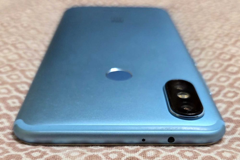 Xiaomi Mi A2 4/64 duos