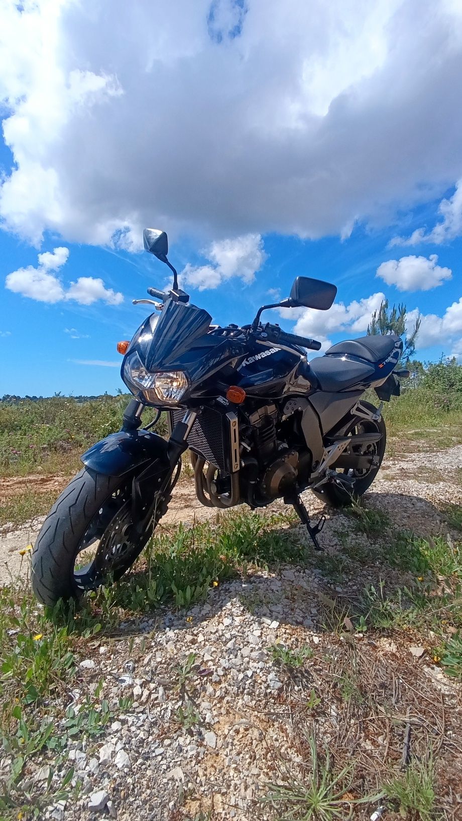 Kawasaki Z 750/24M km!