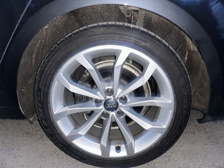 Audi a4 b9 2019 року