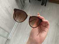 сонячні окуляри “Sinsay”