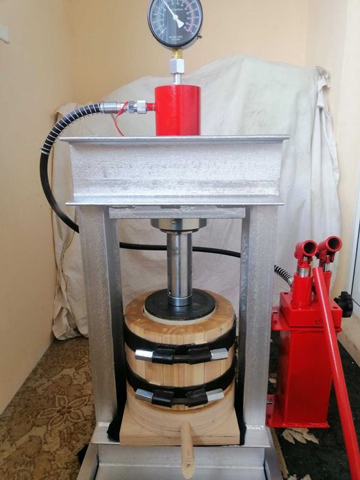 Пресса для СТО, Фузы, макулатуры, маслопресса, брикетов