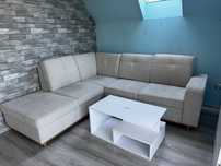 Duża sofa z funkcją spania