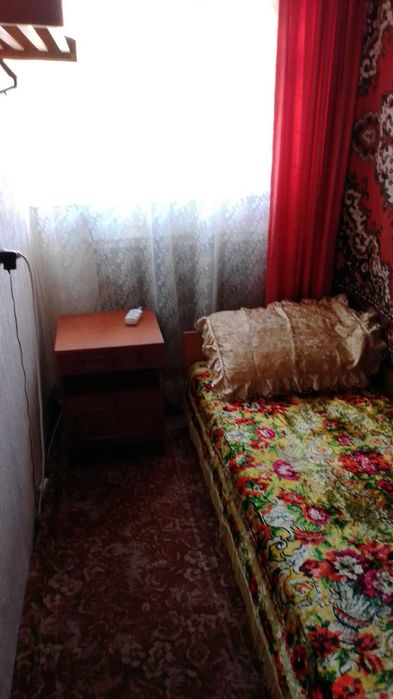 Здам Ліжко-місце (не гуртожиток)