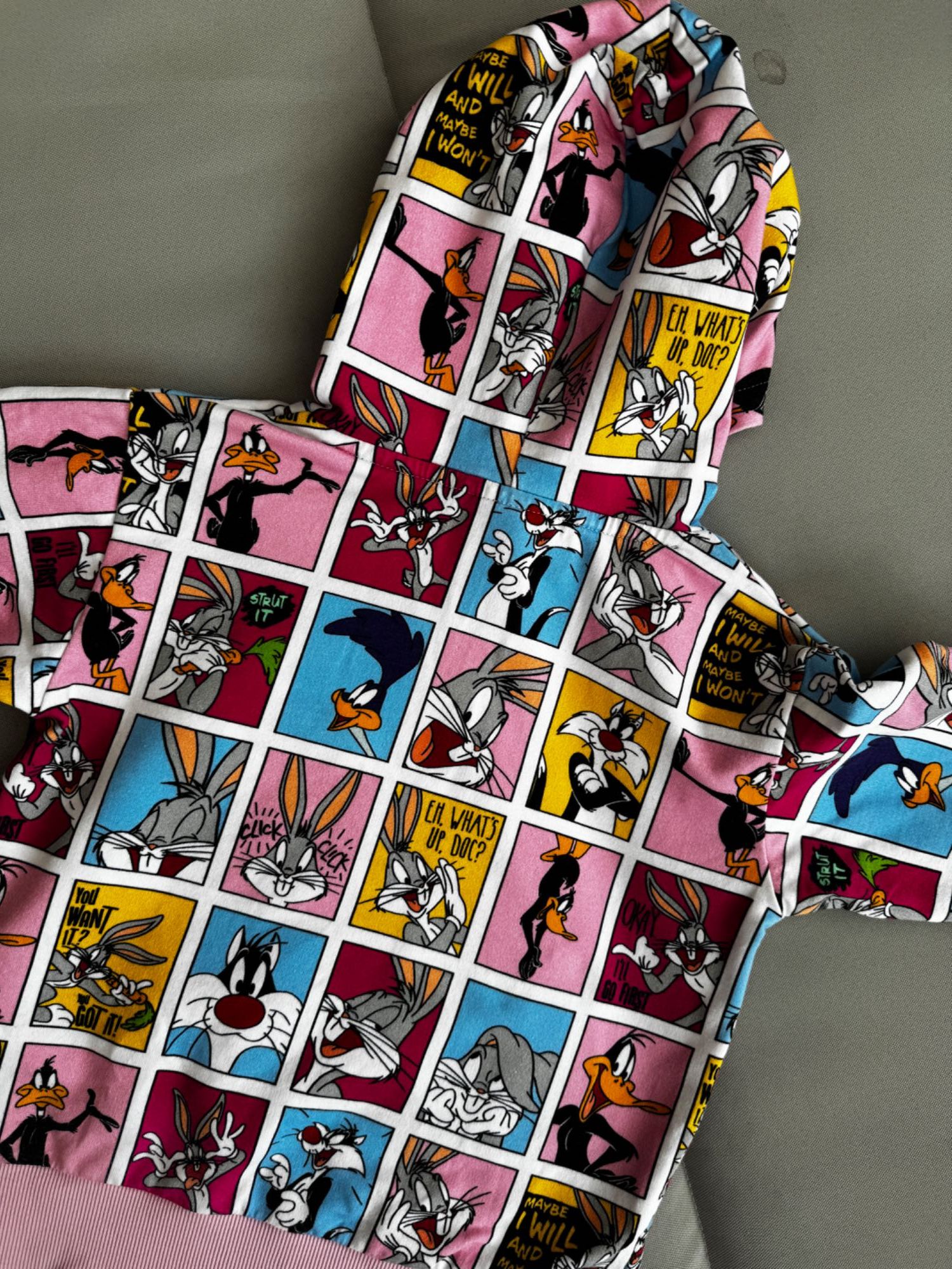 Bluza looney tunes 110/116 oryginalna