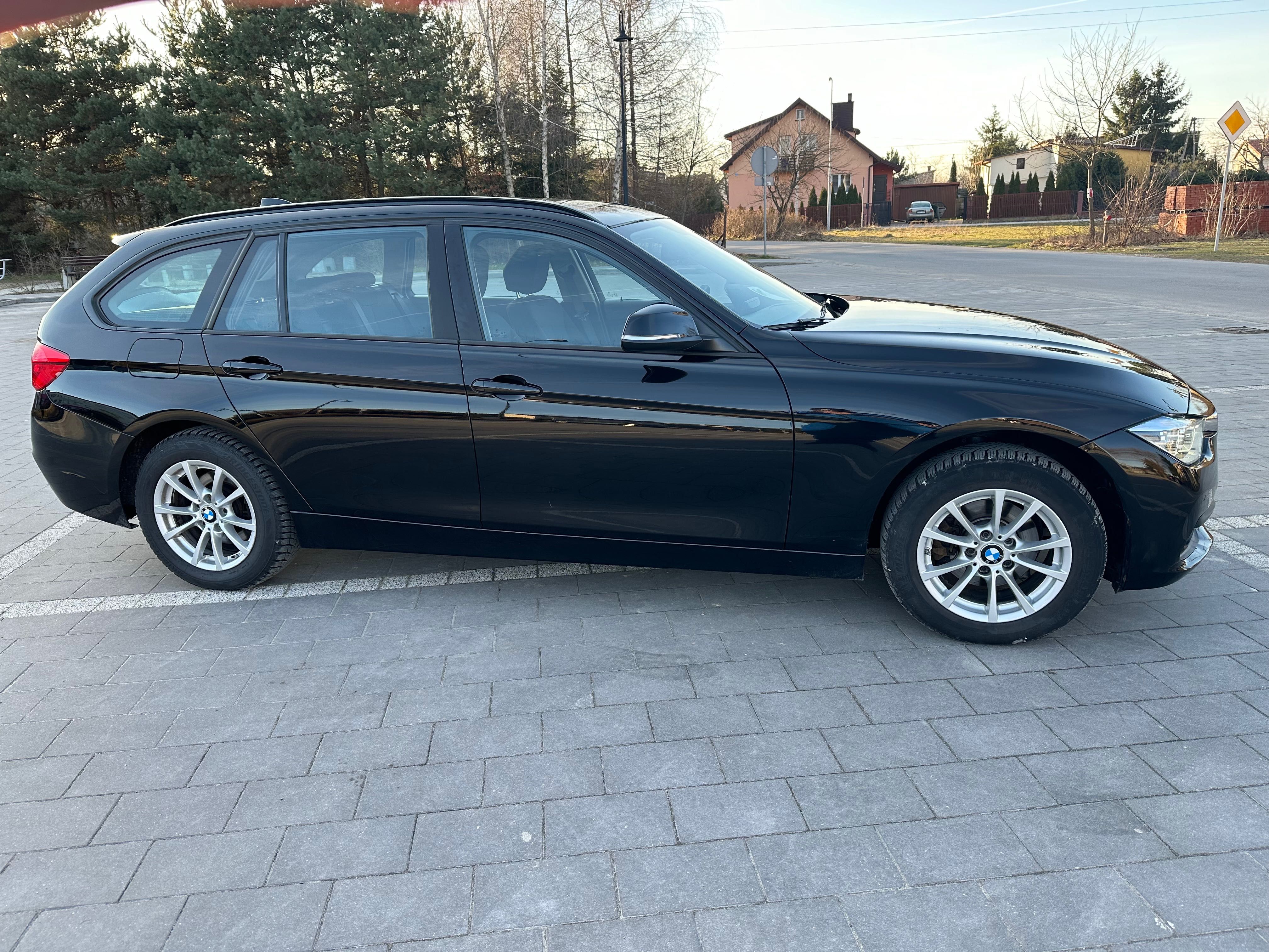 BMW 318d f-31 bardzo mały przebieg cała oryginał