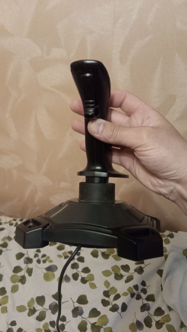 Джойстик Геймпад Logitech Attack 3 black USB