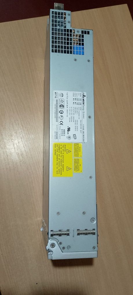 Блок живлення серверний Sun Delta Energy Systems. 5600W max.