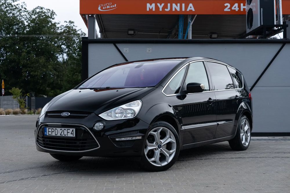 Ford S-Max Pierwszy właściciel w Polsce, Auto zadbane Miejsc 7