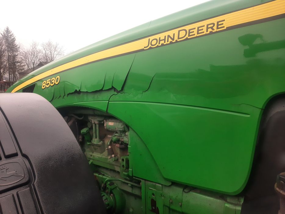 Трактор ,JOHN DEER 8530