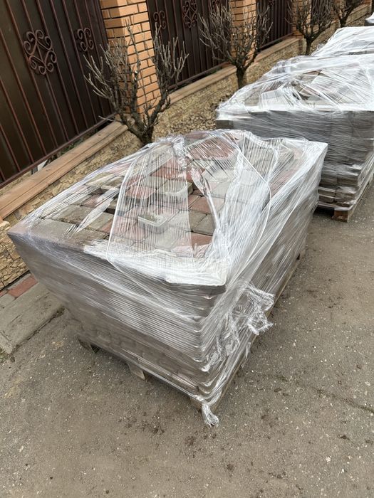 Продаю вживану тротуарну плитку “Старе Місто” вживану