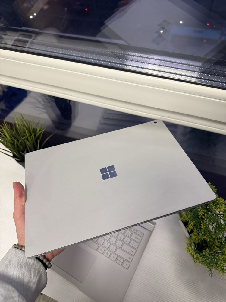 Сенсорний Ультрабук Microsoft Surface Book 13.5" 16/512 GB GTX 1050 !