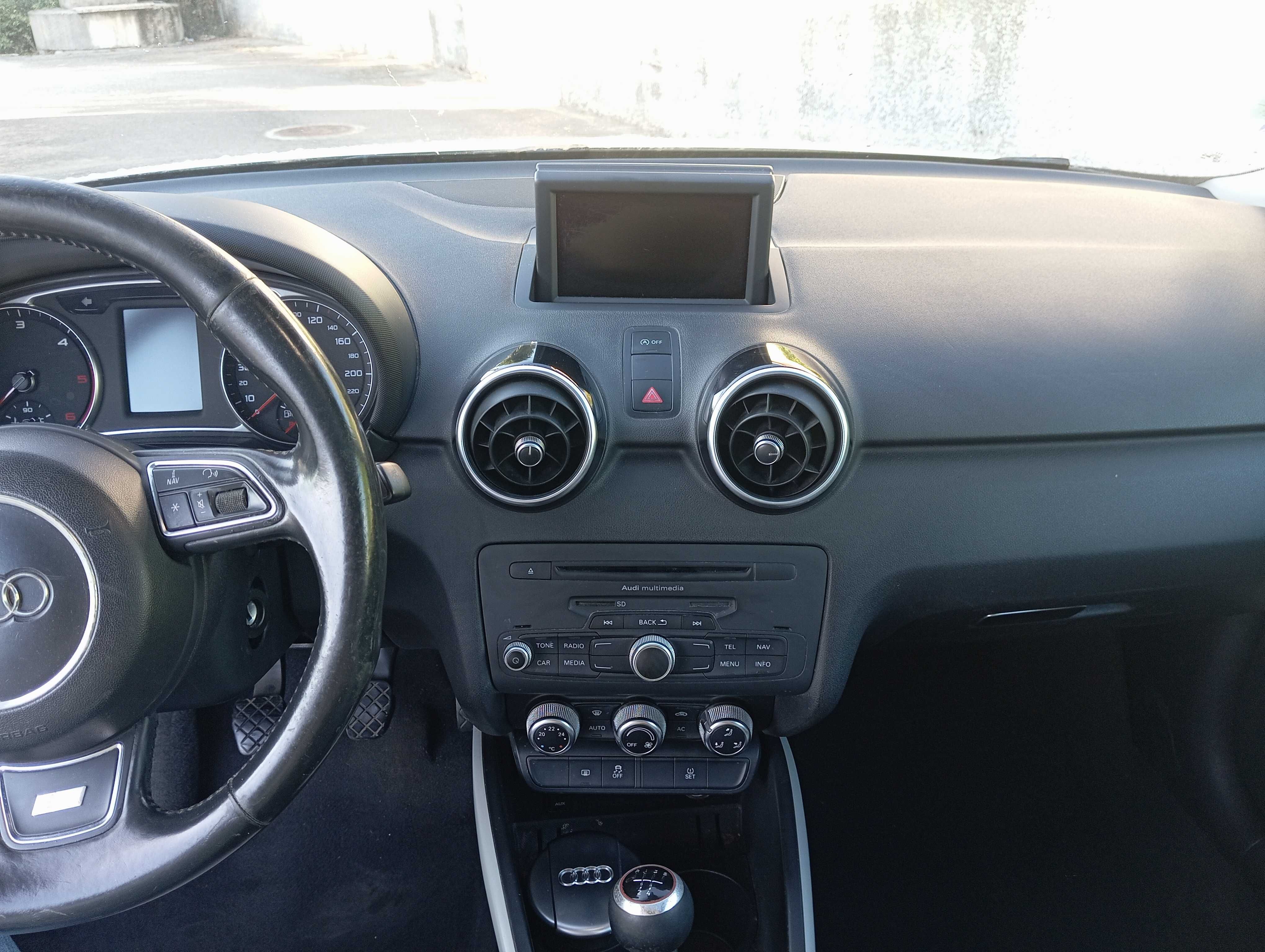 Audi A1 1.6 TDI S-Line