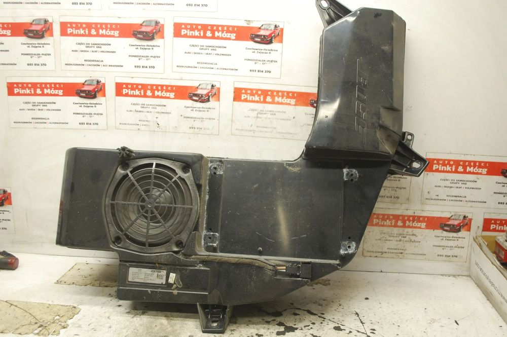 SUBWOOFER GŁOŚNIIK BOSE 8E9035382E AUDI A4 B7 KOMBI