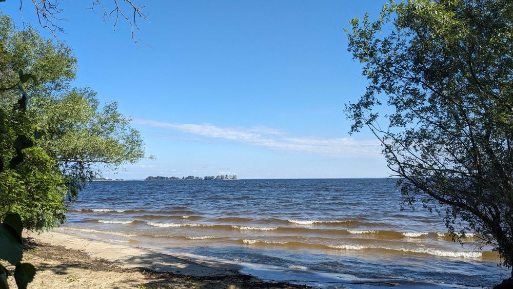 Земля 0.25га побережжя Дніпра Рибальська Слобода для будівництва