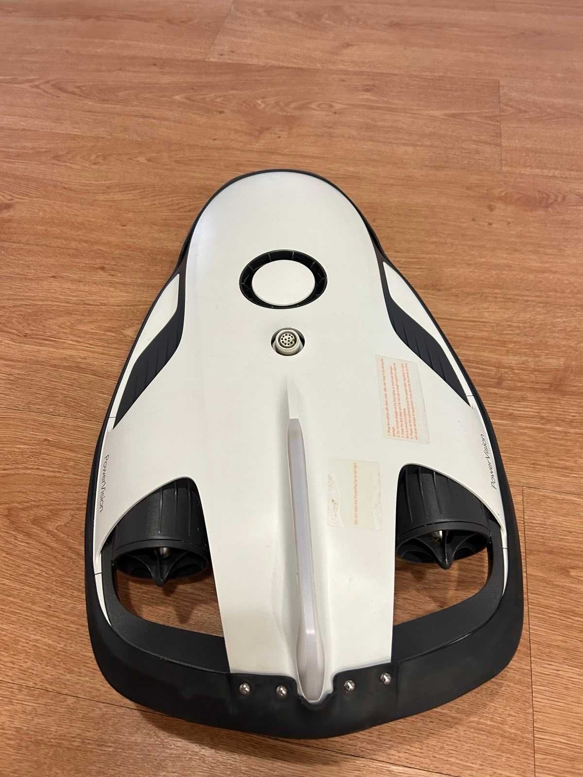 Підводний дрон PowerVision Powerray Wizard