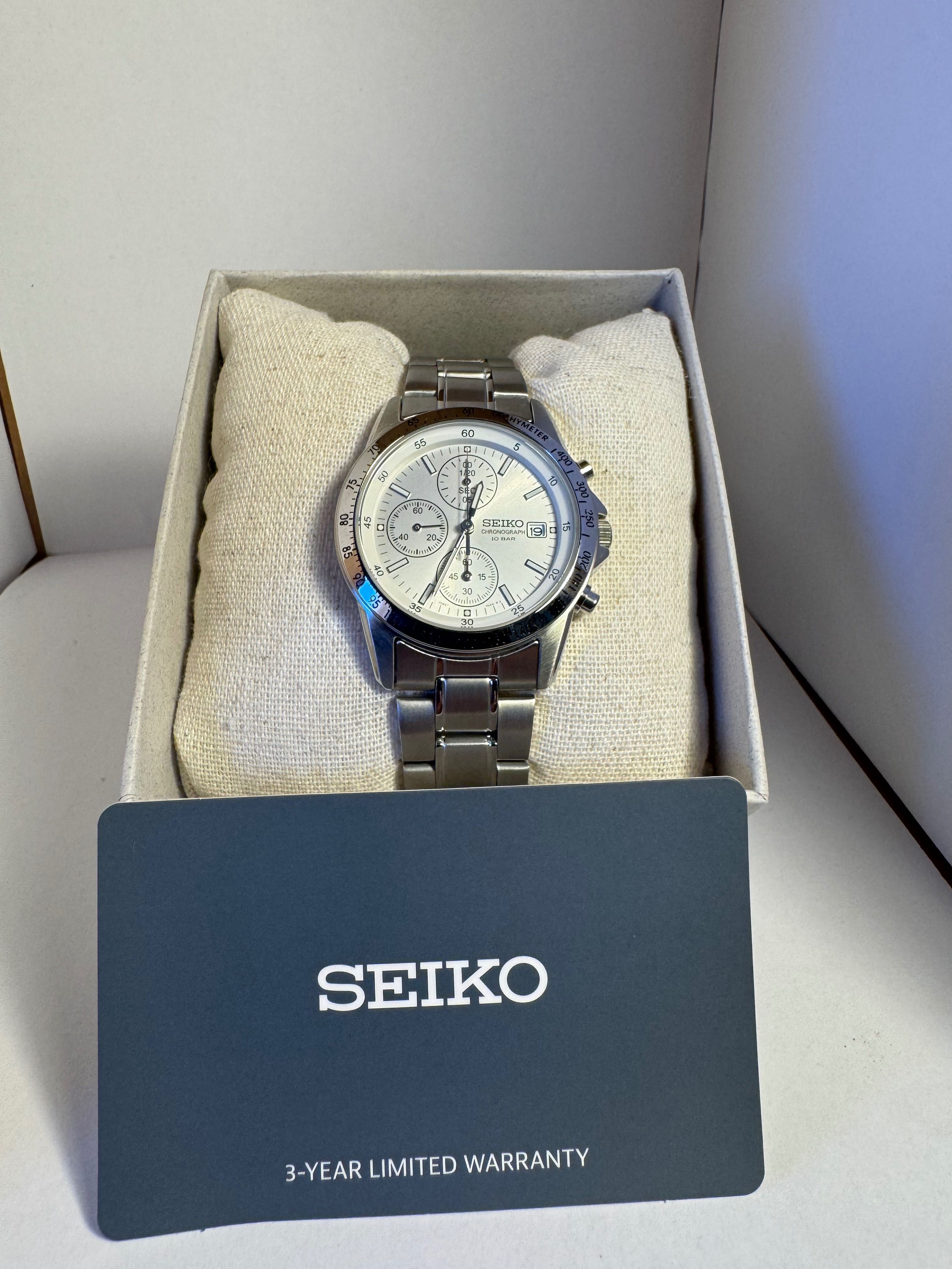 Relógio Seiko Chronograph Branco