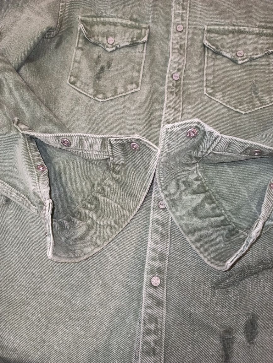 Джинсова сорочка Zara XS-S куртка хакі Зара зелена ХС-С 44-46 рваная