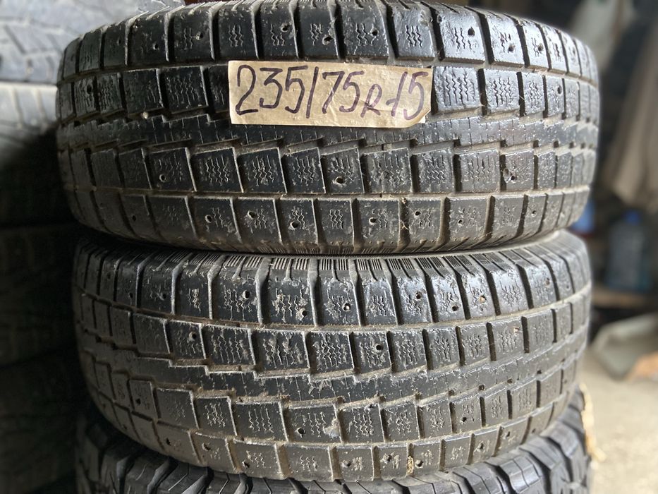 шини р15 235/75  ,парами,комплекти.