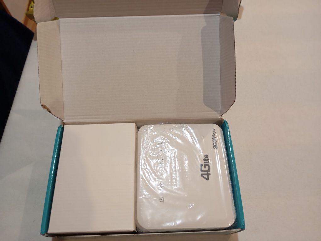 4G Wi-Fi модем 300 Мбіт/с