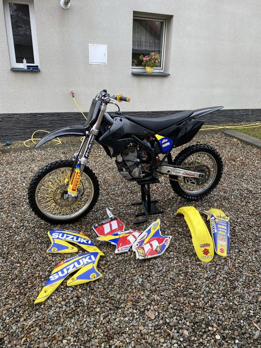 Suzuki rmz 250.