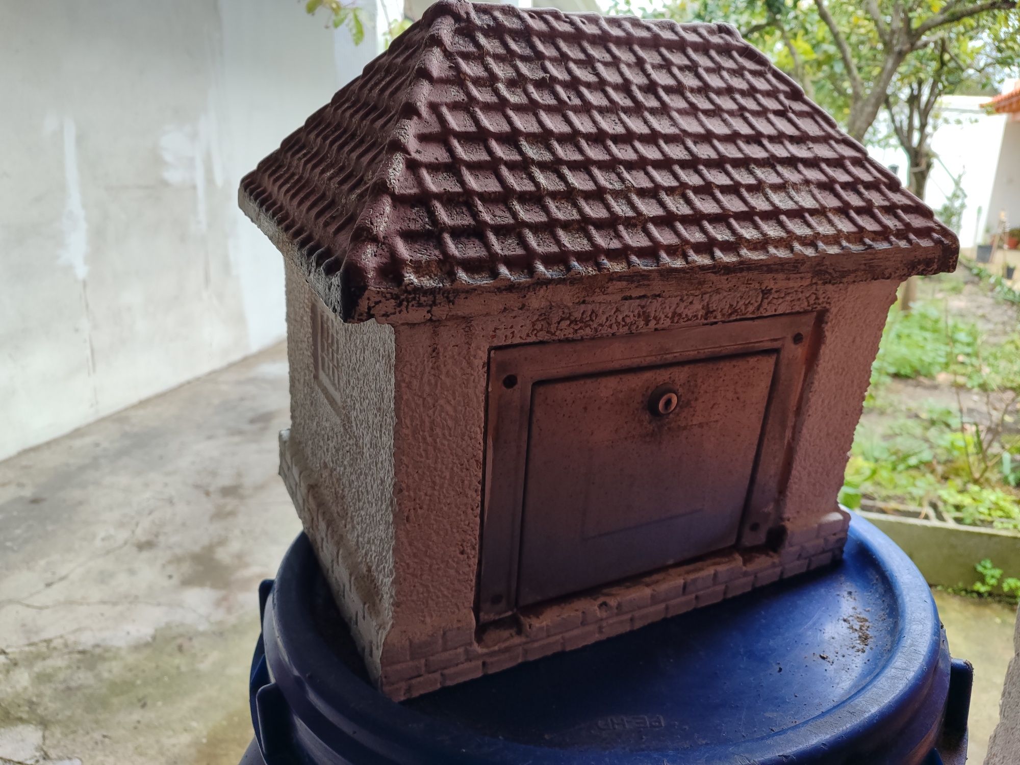 Vendo caixa de correio