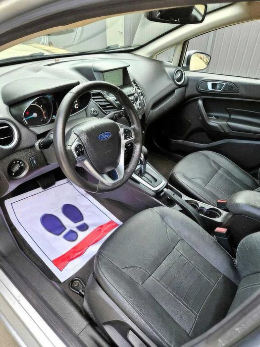 Ford Fiesta      2016