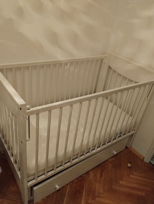 Łóżeczko niemowlęce z kołyską Luna