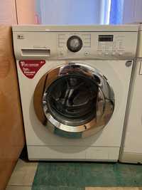 Продам стиральную машинку LGна 8кг