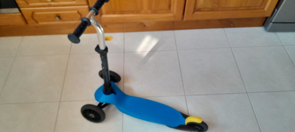 Trotinete de criança