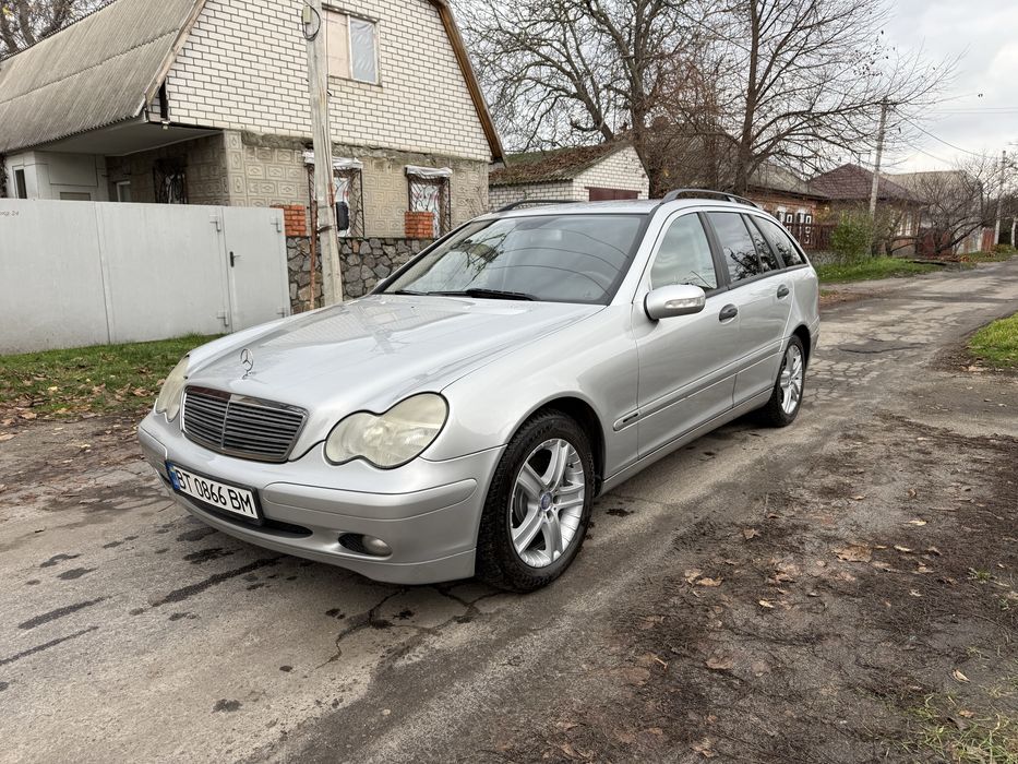 Мерседес с270 ідеальний стан на автоматі