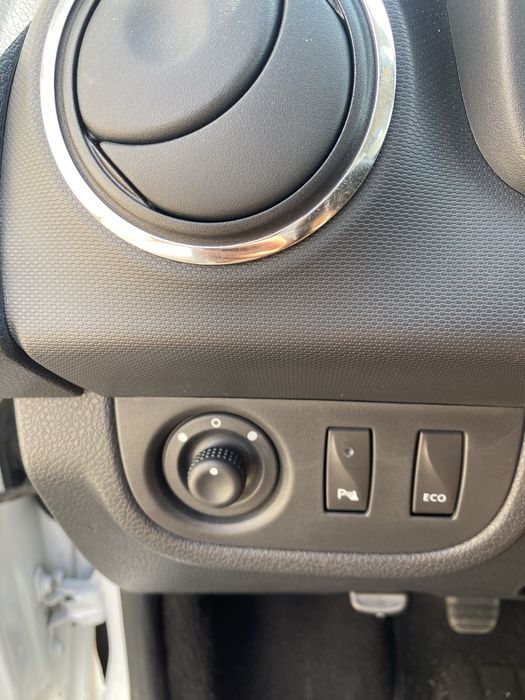 Dacia sandero stepway 0.9 tce 90 koni bogata wersja