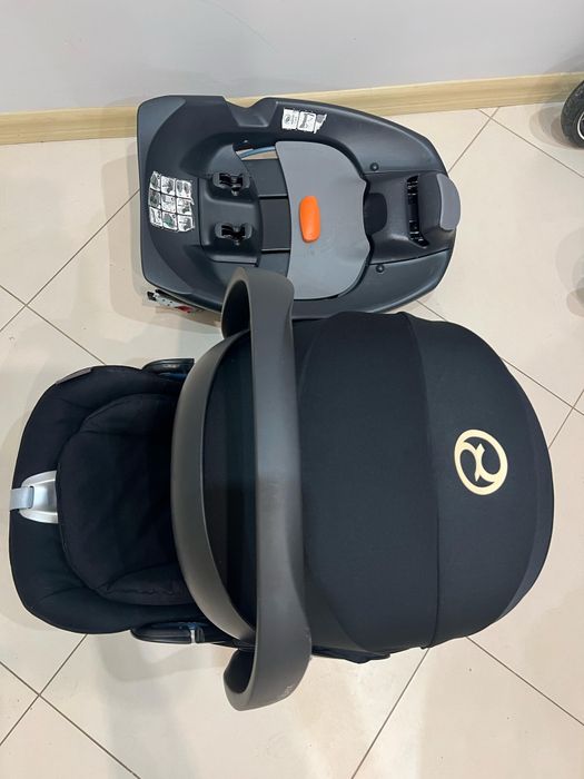 Fotelik cybex cloud q + baza, adaptery