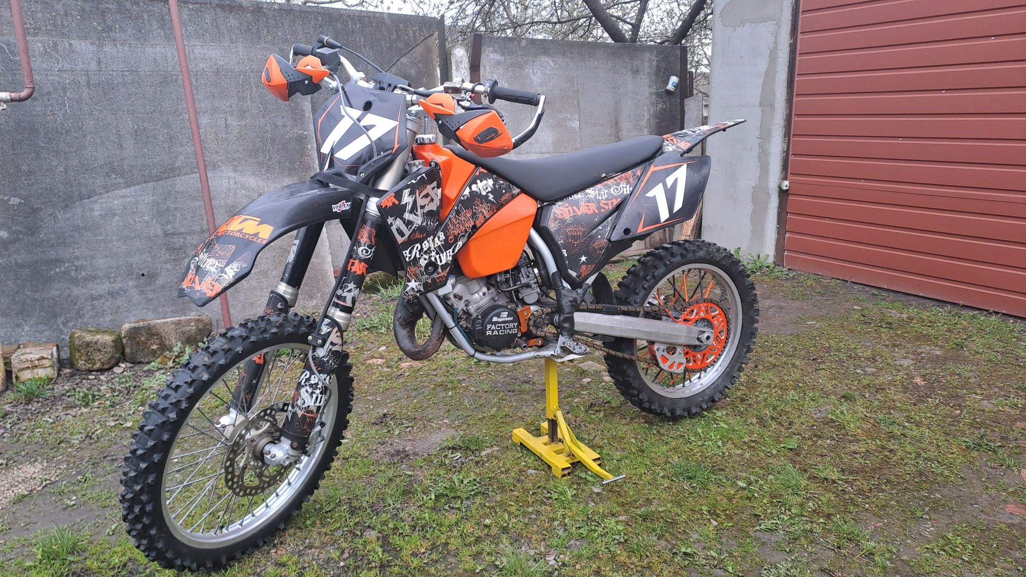 KTM SX 125     .