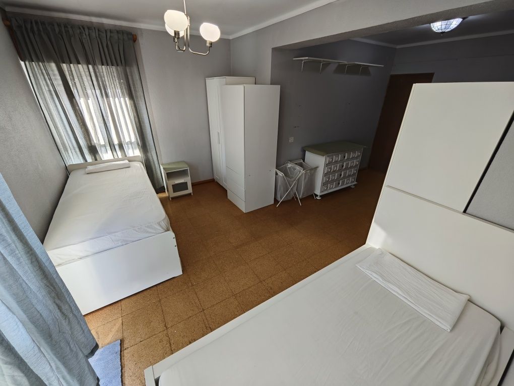 Quarto Partilhad para homens