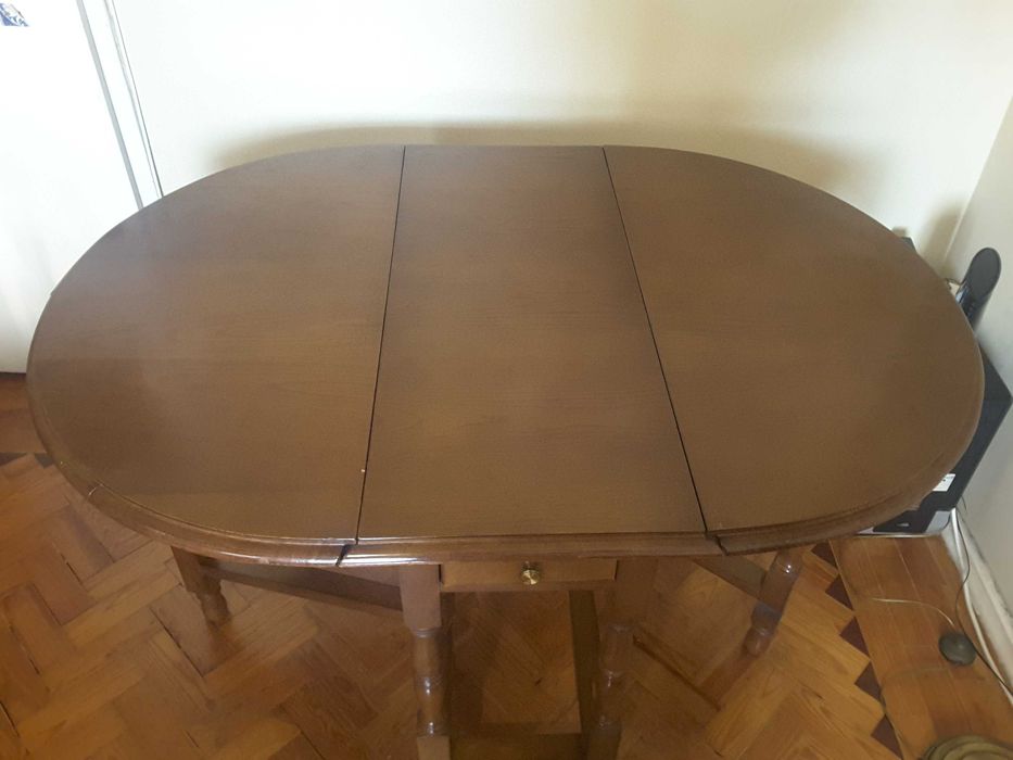 Mesa Antiga de Abas Oval Dobrável