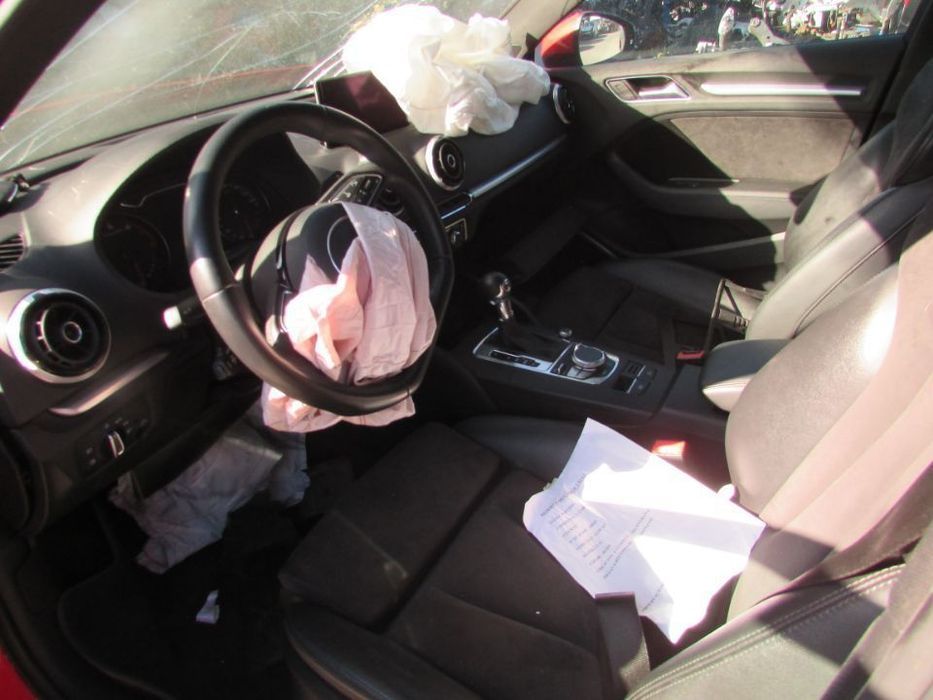 Peças Audi A3 1.8 Gasolina do ano 2013 (CJS)