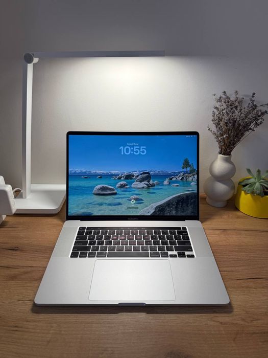 MacBook Pro 16’ 2019 Intel i9 16Gb 512Gb Silver 89%