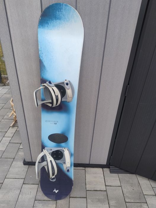 Deska snowboardowa Stuf 157cm