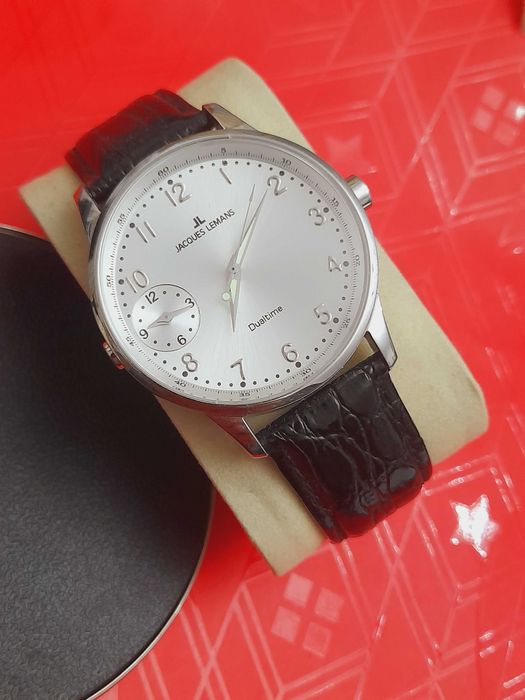 Relógio Jumbo JACQUES LEMANS Dual Time