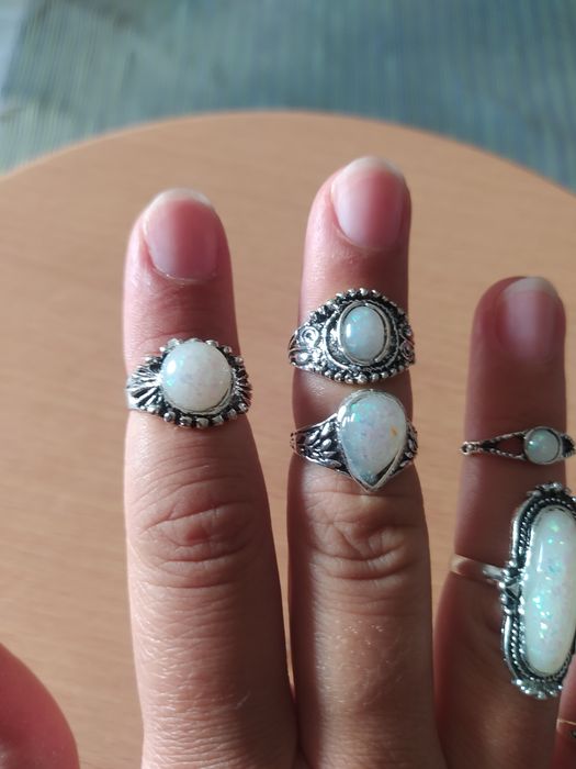 Conjunto 7 anéis prateados e branco estilo étnico NOVOS