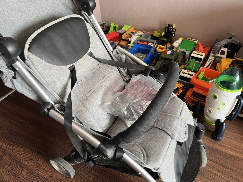 Коляска Chicco Goody plus