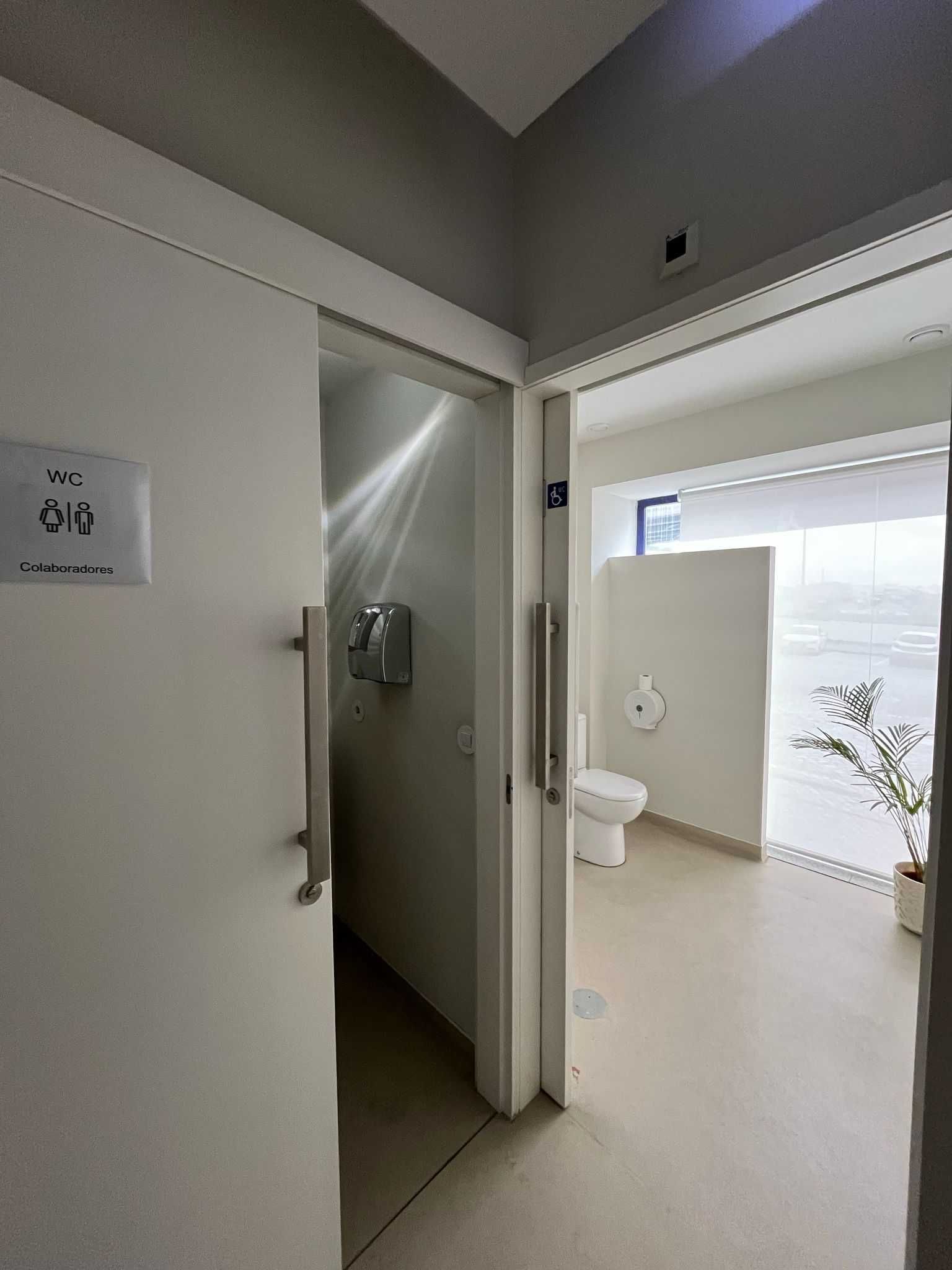 Trespasse Clínica Dentária no Porto