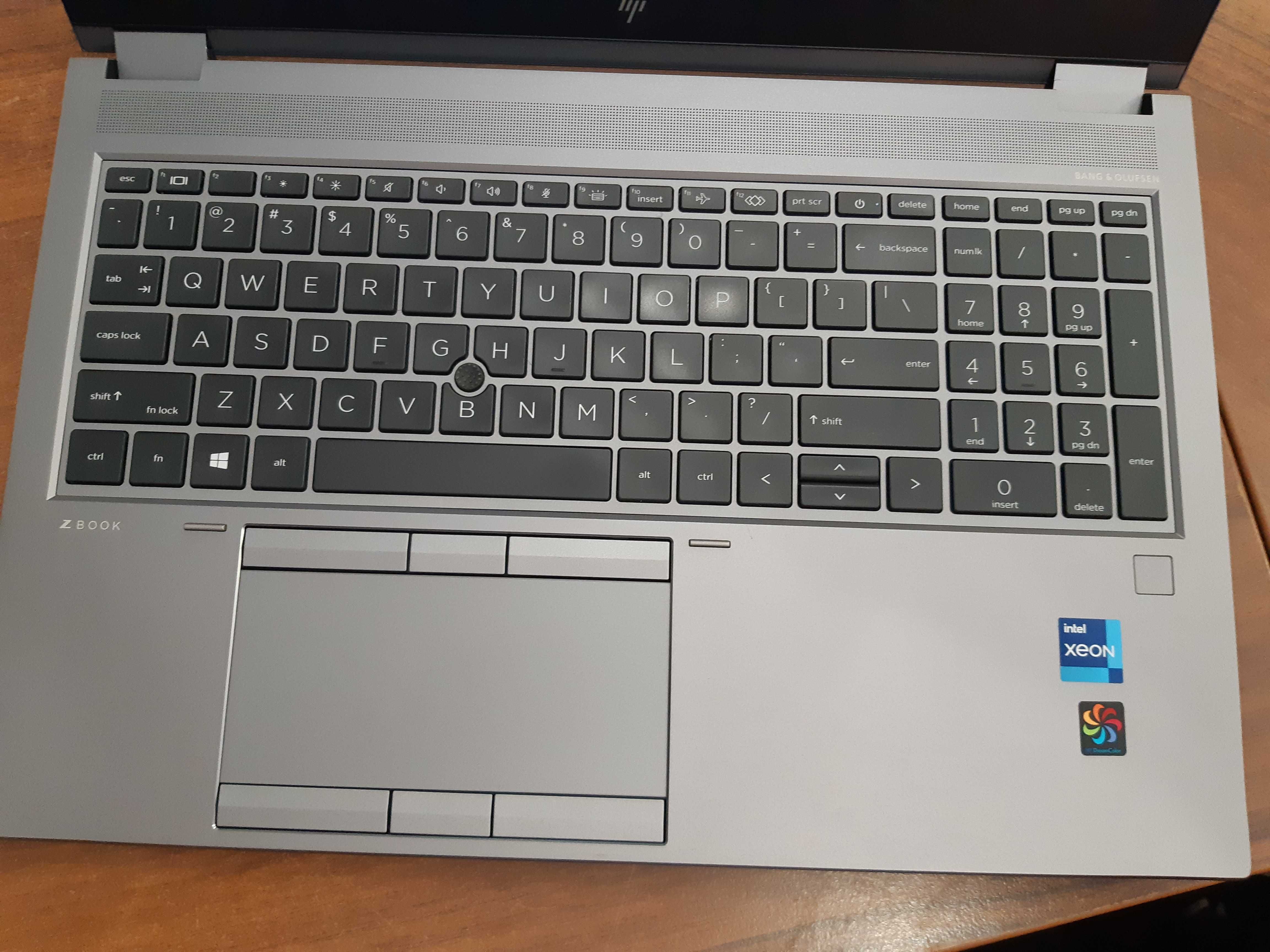 HP Zbook Fury 15 G8 Xeon 8r/16w 64gb 1tb RTX A2000 Ekran 4k FV23% RATY