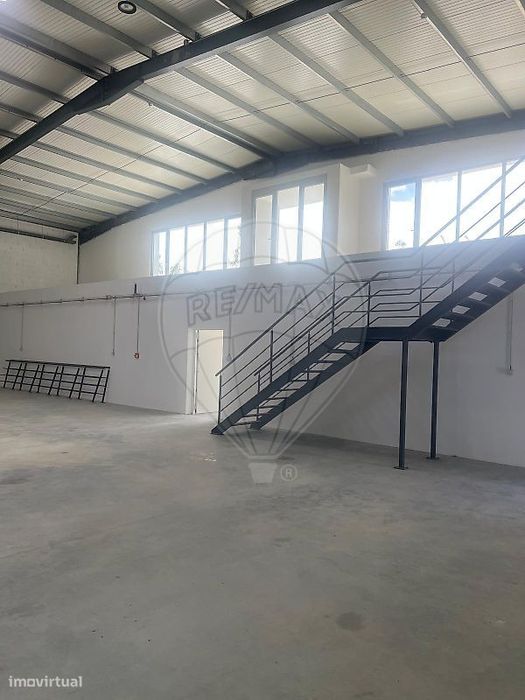 Armazém  para arrendamento