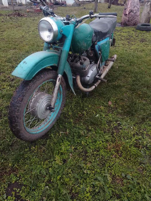 Продается мотоцикол по техпаспорту юпитер 2